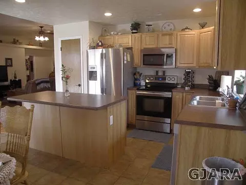 922 Celestite Dr, Fruita, CO 81521 photo 7