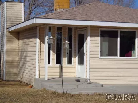 1033 E Harrison Ave, Fruita, CO 81521 photo 2