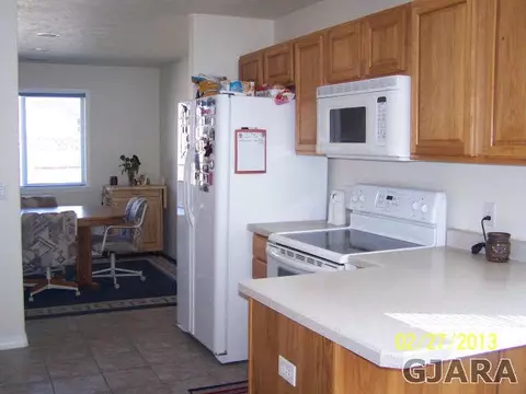 902 Agate Ct, Fruita, CO 81521 photo 2
