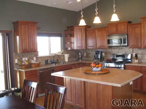 829 Slickrock Dr, Mack, CO 81525 photo 2