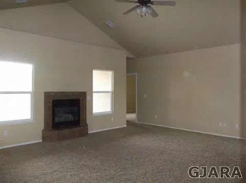 990 Cliffrose Ave, Fruita, CO 81521 photo 3