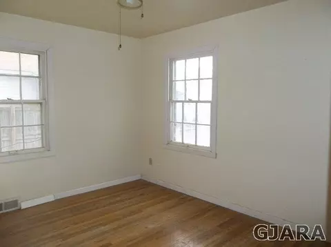 213 S Stanolind Ave, Rangely, CO 81648 photo 8