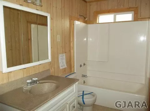 213 S Stanolind Ave, Rangely, CO 81648 photo 7