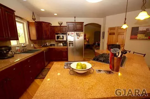 233 Mahogany Ct, Fruita, CO 81521 photo 3