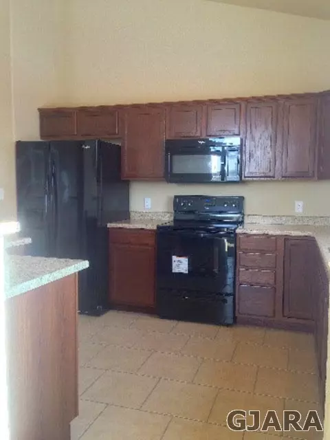 562 Lois Dr, Fruita, CO 81521 photo 4