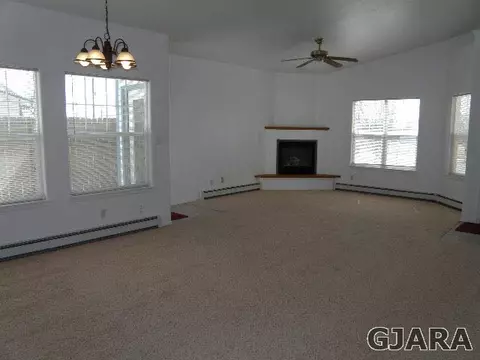 461 Phyllis Dr, Fruita, CO 81521 photo 2