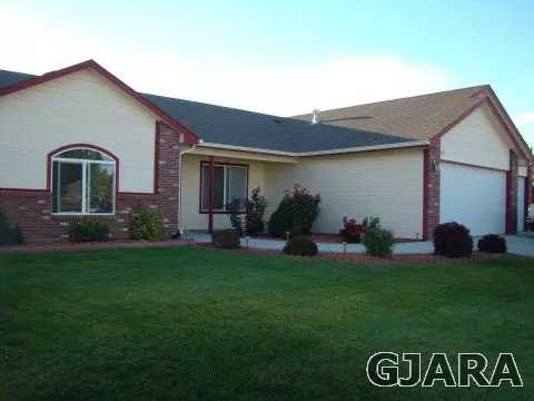 941 Elberta Dr, Fruita, CO 80521 photo 2