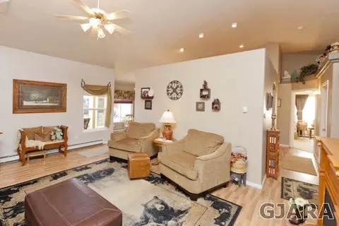 634 Anthracite Dr, Fruita, CO 81521 photo 3