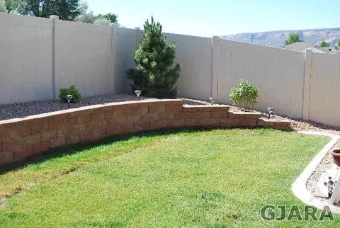 120 Red Rocks St, Fruita, CO 81521 photo 2