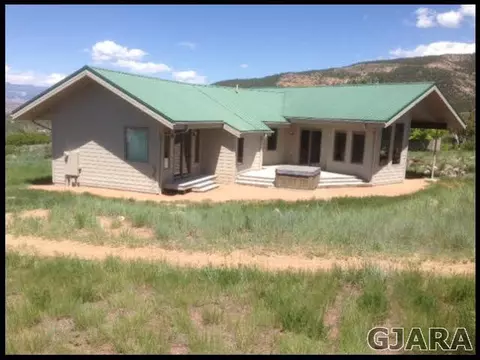 8734 Lone Eagle Rd, Mesa, CO 81643 photo 1