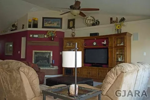 886 Dee Ann St, Fruita, CO 81521 photo 4