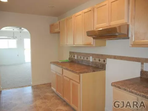 825 E 4th Ave, Delta, CO 81416 photo 5