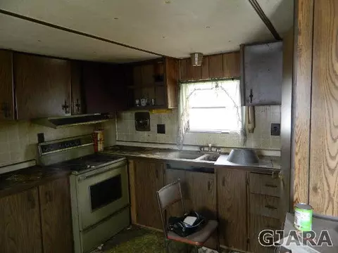 791 Huff St, Delta, CO 81416 photo 2