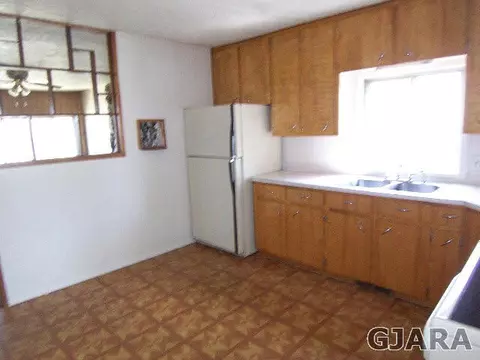703 E Rangely Ave, Rangely, CO 81648 photo 4