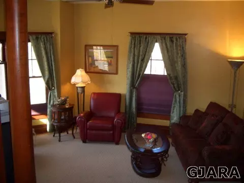 404 W 1st St, Palisade, CO 81526 photo 5