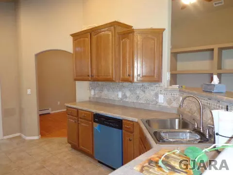 711 Comstock Dr, Fruita, CO 81521 photo 3