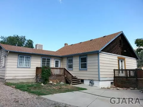 230 E 3rd St, Palisade, CO 81526 photo 1