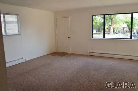 951 E Harrison Ave, Fruita, CO 81521 photo 3