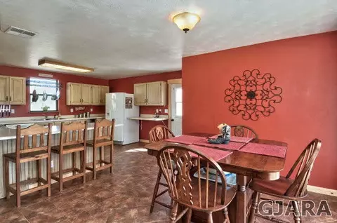 1190 18 12 Rd, Fruita, CO 81521 photo 9