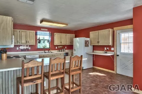 1190 18 12 Rd, Fruita, CO 81521 photo 12