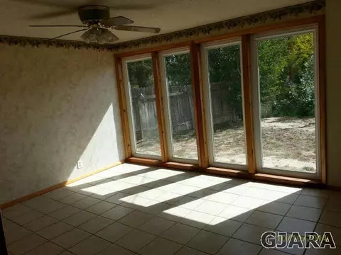 128 W Roberson Dr, Fruita, CO 81521 photo 4
