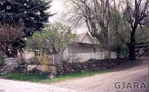 308 High St, Collbran, CO 81624 photo 4