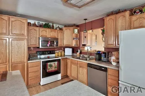 582 S Maple St, Fruita, CO 81521 photo 5