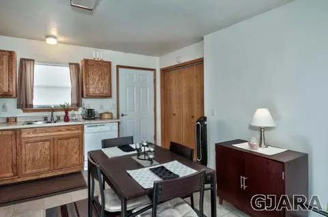 290 NW Ninth St, Cedaredge, CO 81413 photo 6