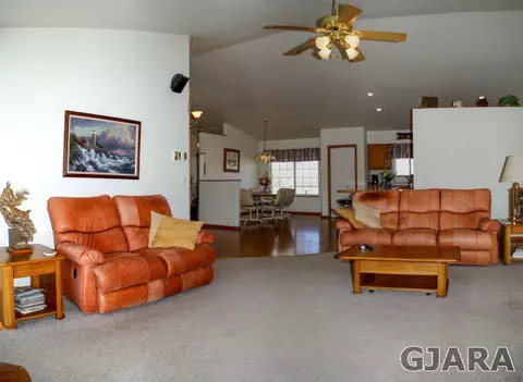 1430 16 Rd, Loma, CO 81524 photo 3