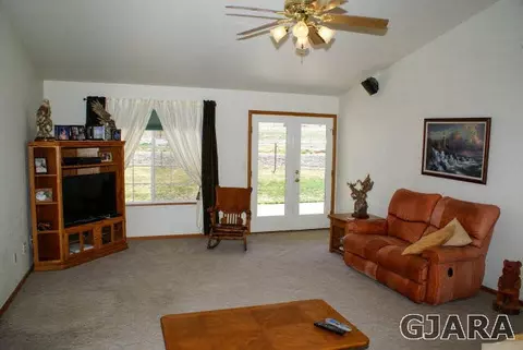 1430 16 Rd, Loma, CO 81524 photo 5