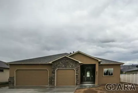 582 Beech Ave, Fruita, CO 81521 photo 1
