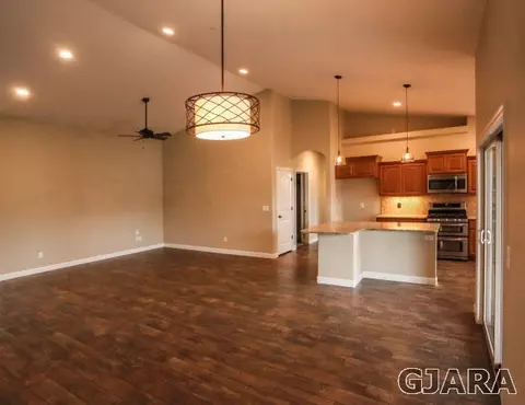 582 Beech Ave, Fruita, CO 81521 photo 4
