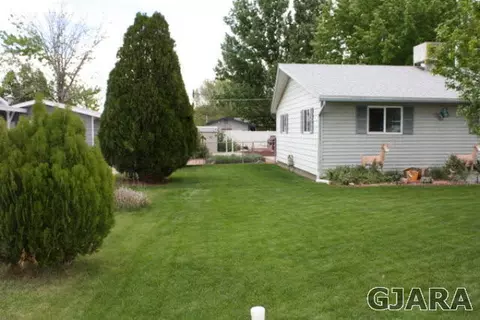 338 N Mesa St, Fruita, CO 81521 photo 2