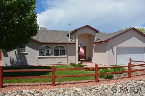 916 Crown Ct, Fruita, CO 81521 photo 1