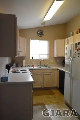 1100 Powell St, Fruita, CO 81521 photo 10