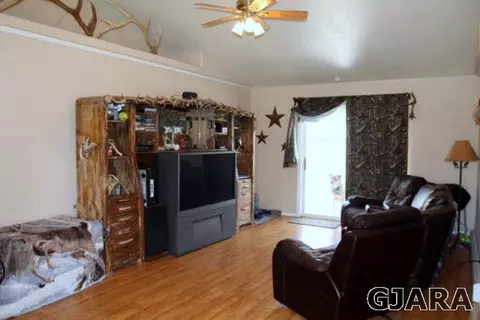 630 Taurus Ave, Fruita, CO 81521 photo 2