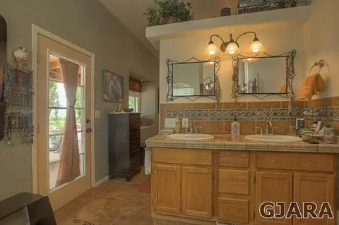 1701 10 Rd, Mack, CO 81525 photo 8