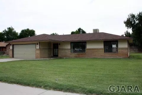 205 W Ottley Ave, Fruita, CO 81521 photo 1