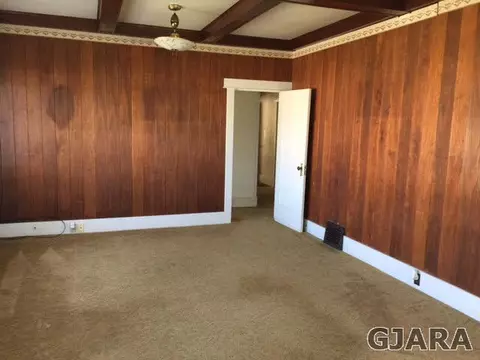 383 W 1st St, Palisade, CO 81526 photo 8