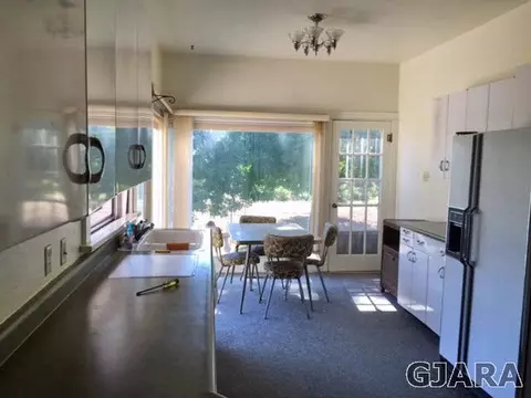 383 W 1st St, Palisade, CO 81526 photo 9