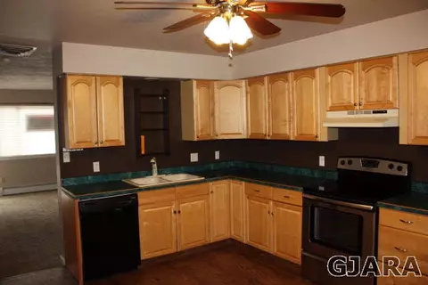 557 W Pabor Way #2, Fruita, CO 81521 photo 3