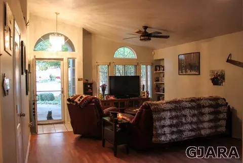 642 S Annabelle Ct, Fruita, CO 81521 photo 2