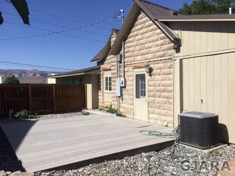 305 W Ottley Ave, Fruita, CO 81521 photo 2