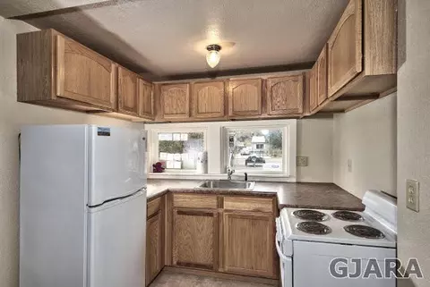914 E Grand Ave, Fruita, CO 81521 photo 3