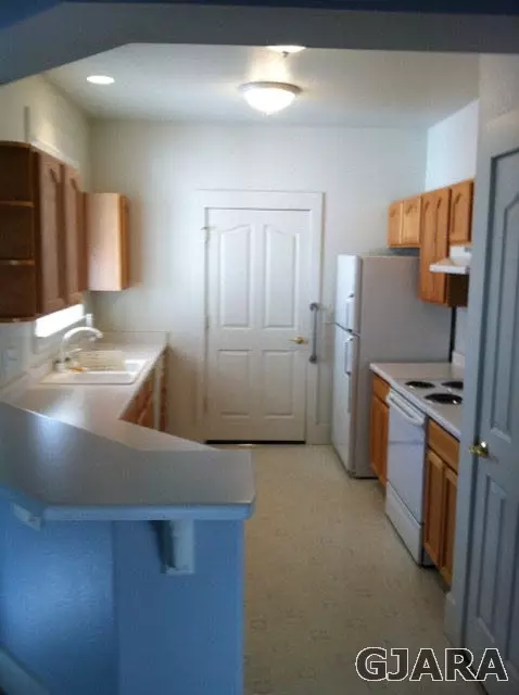 1119 Primrose Ln, Fruita, CO 81521 photo 2