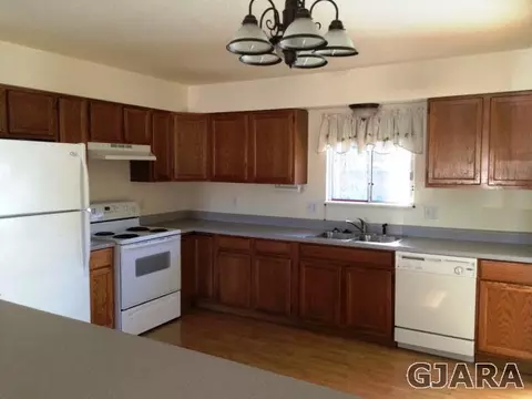 1050 E 3rd St, Delta, CO 81416 photo 3