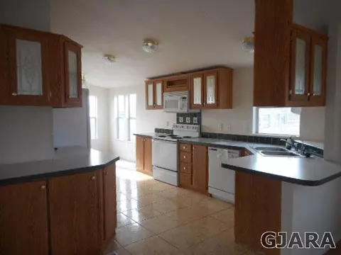 679 45 Rd, De Beque, CO 81630 photo 7