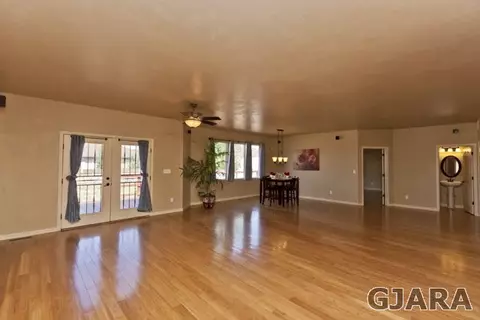 485 N Maple St, Fruita, CO 81521 photo 2
