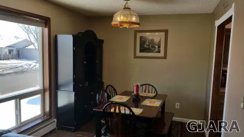 521 N Cherry St, Fruita, CO 81521 photo 3