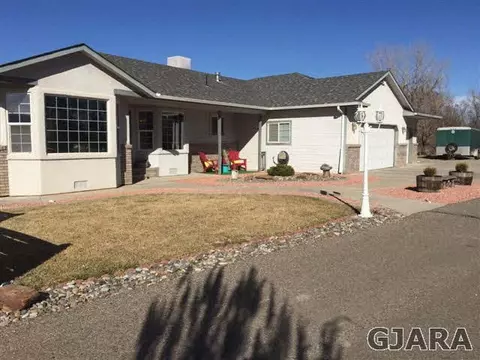 112 Almond Cir, Fruita, CO 81521 photo 3